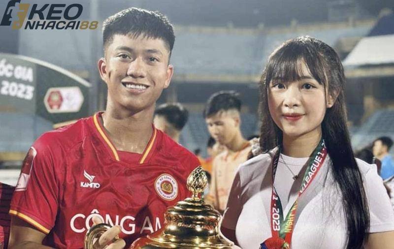 Sự nghiệp của Phan Văn Đức như thế nào?